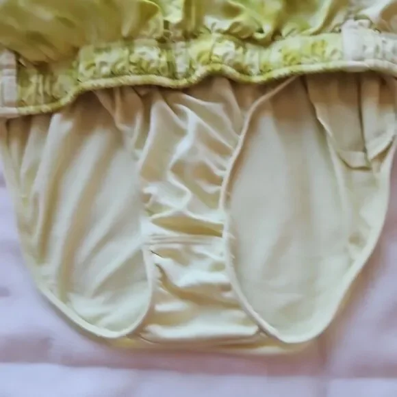 Nike Tempo Printed ‎ Dri fit Running shorts - Picture 4 of 8